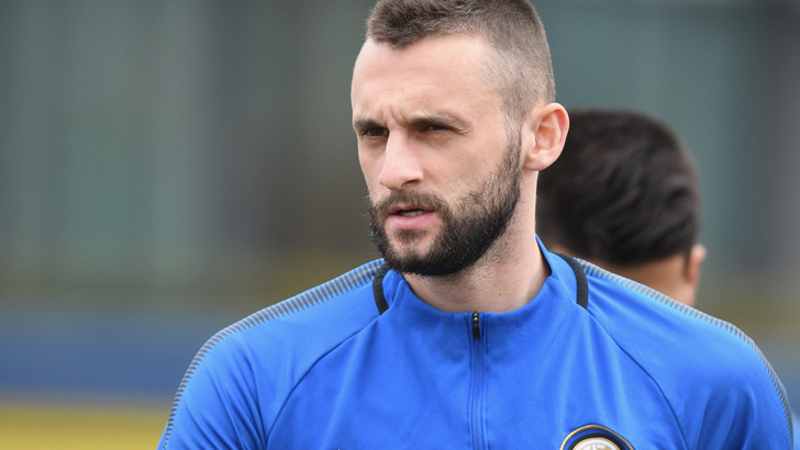 B罗否认与伊卡尔迪的妻子有染：会采取法律行动