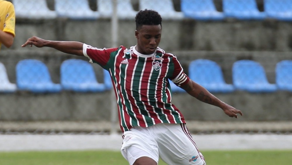 体检没过关，弗鲁米嫩塞小将加盟皇马失败