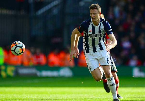 邮报：埃文斯解约金300万镑，经纪人索要400万佣金