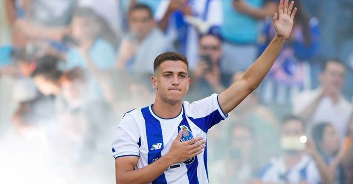 BBC：曼联接近签下波尔图19岁边卫达洛特