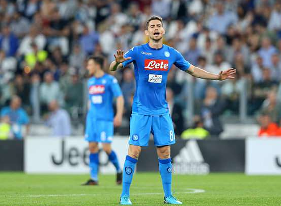 邮报：曼城在若日尼奥争夺战中处于领跑位置