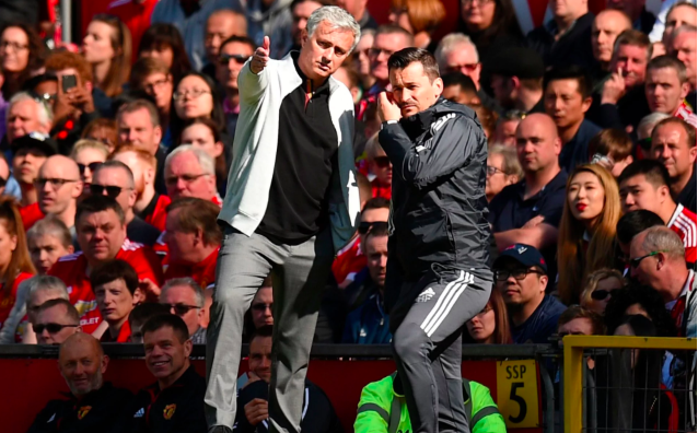 电讯报：鲁伊-法里亚将在离开曼联后前往本菲卡任职