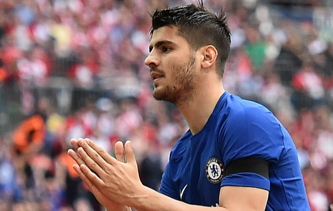 跟队记者：国际米兰有兴趣和AC米兰、尤文图斯争夺莫拉塔