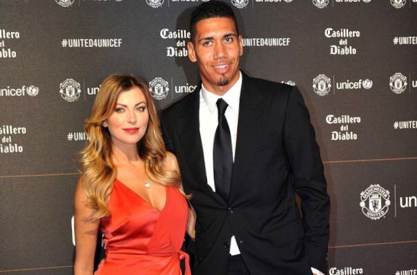 勇敢！斯莫林娇妻透露疾病困扰并鼓励人们接受真实的自己