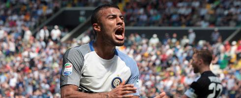 意媒：巴塞罗那无意降低拉菲尼亚的买断费用