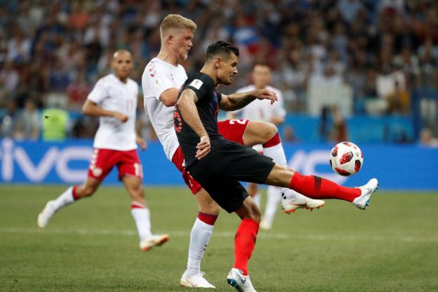 洛夫伦：压力非常大，我从没踢过像这样的比赛