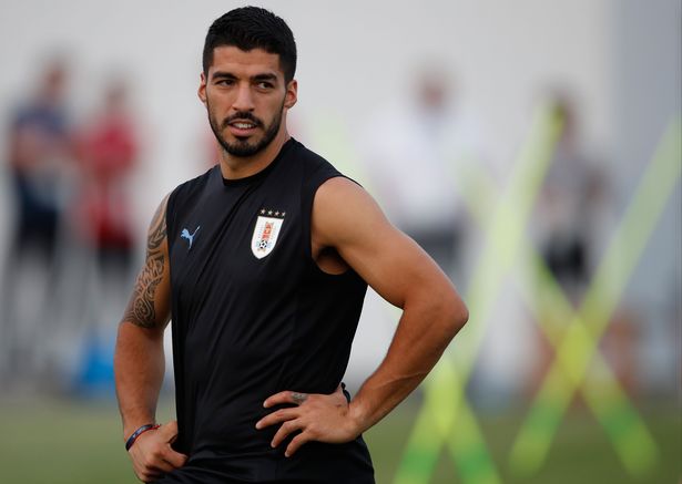 卡拉格：从苏亚雷斯第一次踢我时就知道他与众不同